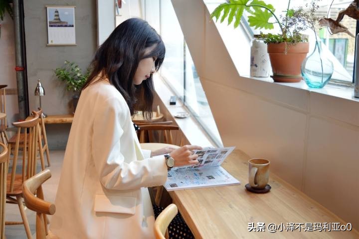 春夏法式穿搭丨请查收今日份清新与温柔