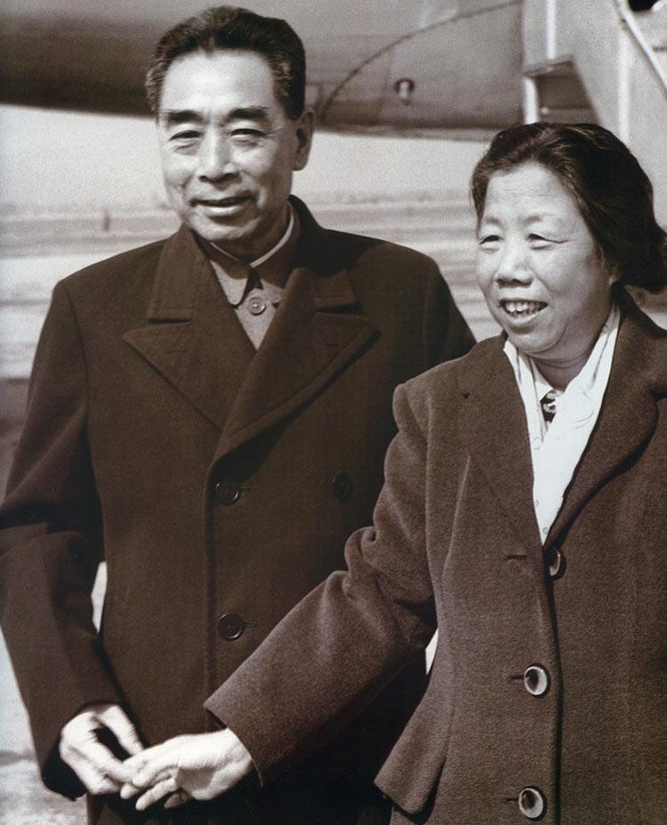 1958年，周总理在抗美援朝庆功宴醉酒，毛主席直接发怒：仅此一次