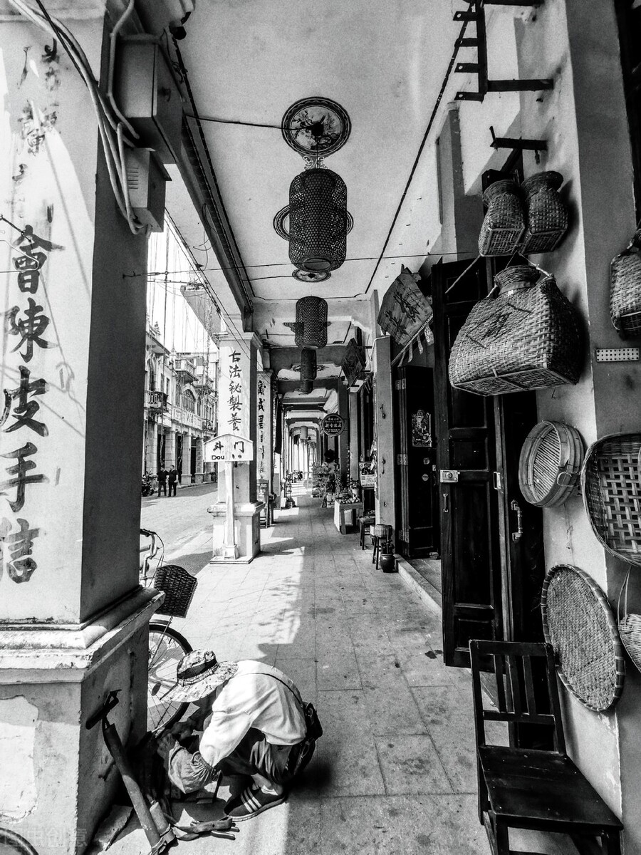 这个自嘲只有夏天的省份，私藏了中国最丰满秋色，11、12月靓爆镜