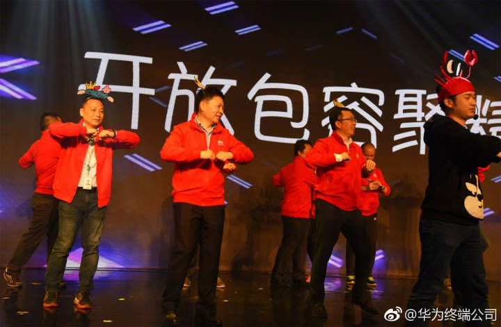余承东：出身贫寒，三次豪赌带领华为通信全球第一手机全球前三