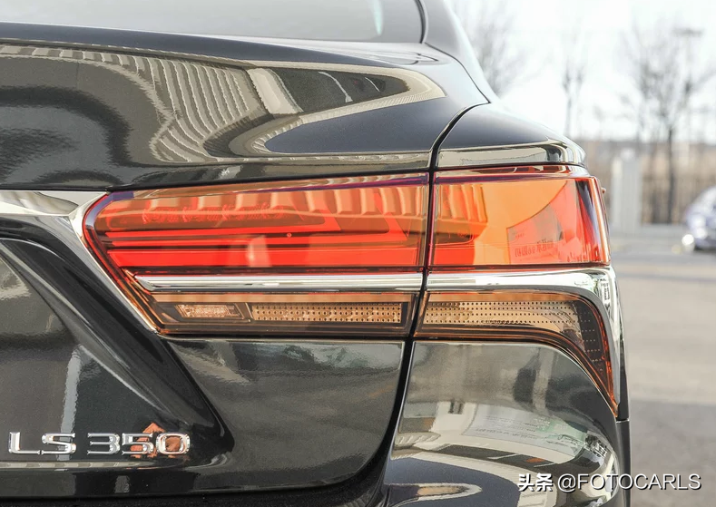 雷克萨斯LS350入门版，售价80万起，卖的就是颜值和品质？