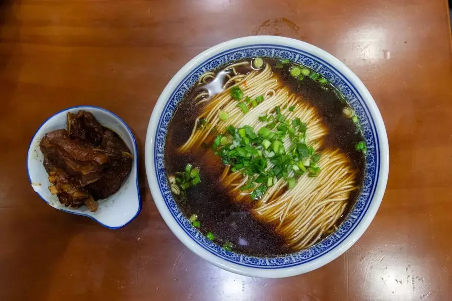 为了找出上海最好吃的藏书羊肉，去了趟苏州