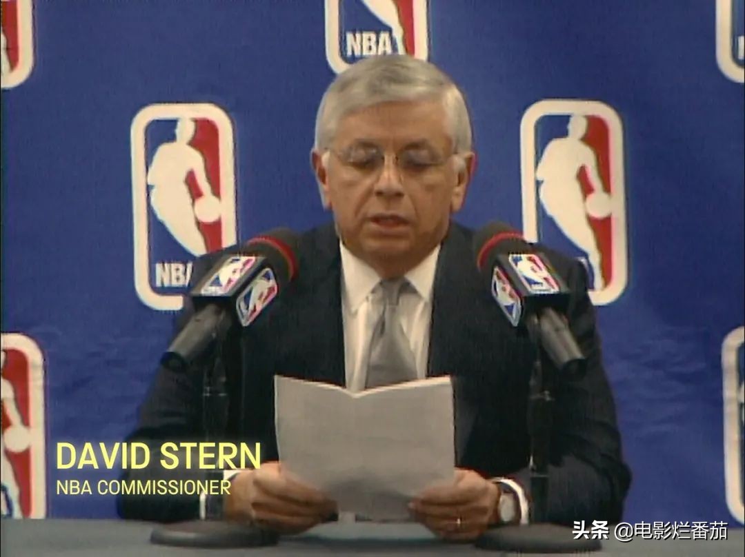 史上最惨烈的NBA斗殴现场！这部纪录片，揭开奥本山宫殿冲突之谜