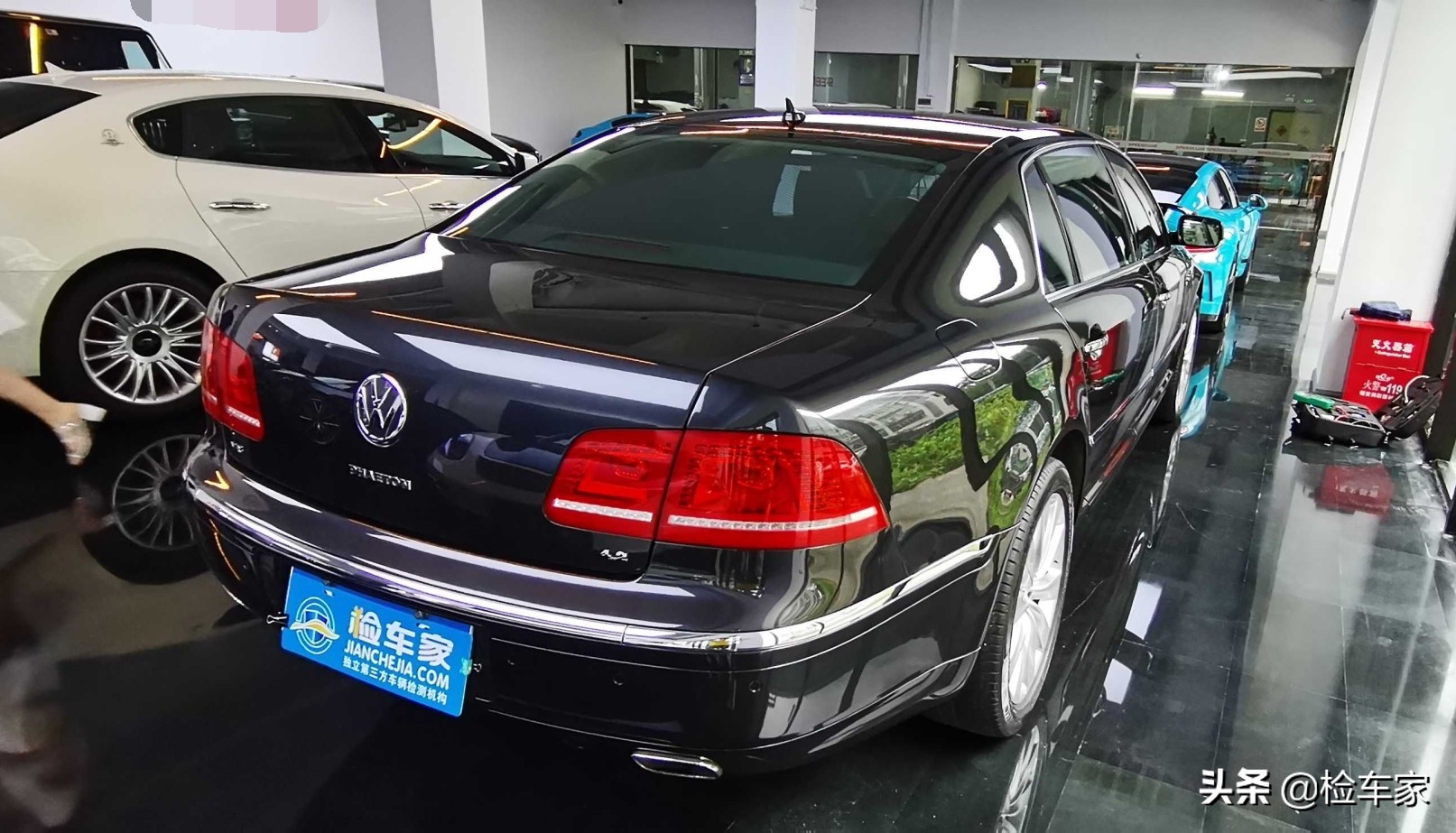 过去买不起，现在看不上，32万买辆原价146万的大众辉腾太低调？
