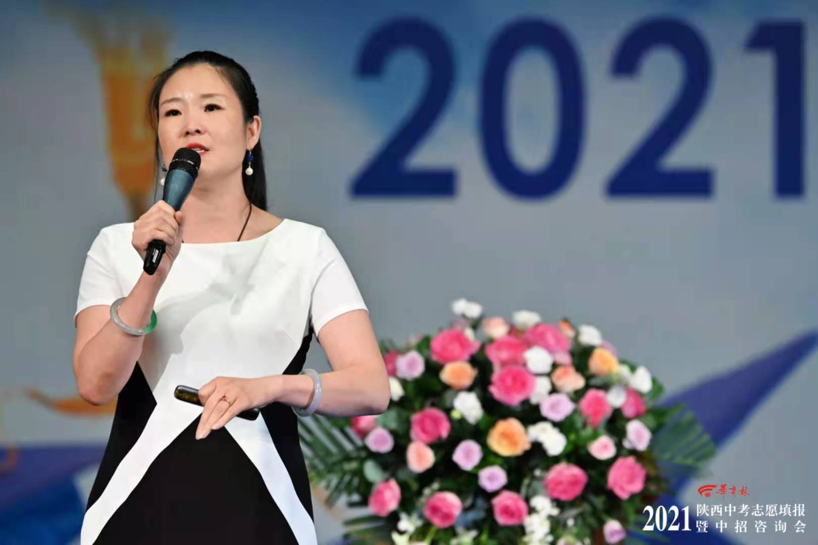 知名艺考专家张国伟老师深度讲解如何通过美术艺考圆梦大学 艺考是一条途径 但并不是捷径