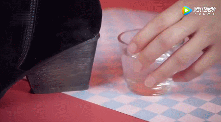 带毛的雪地靴不好洗？用点小苏打，去污还清异味！