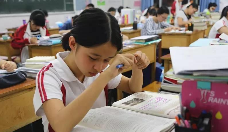 高考结束了，“数学帝”葛军终于现身，今年数学拉分跟他有关吗？