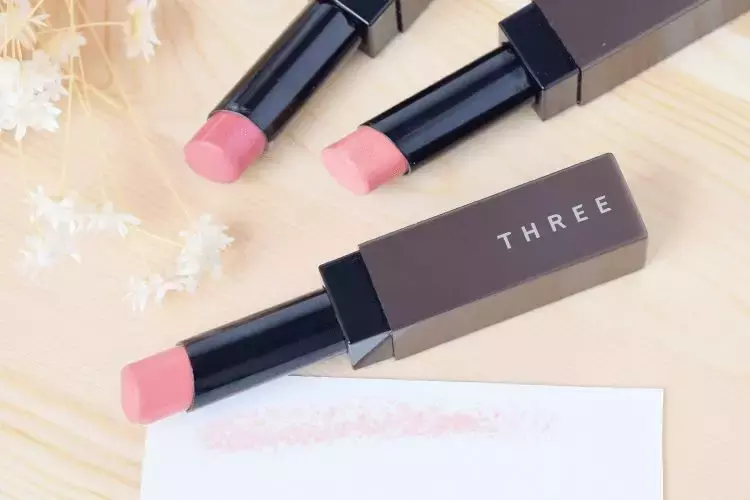 日本POLA旗下这个小众牌子THREE，"冷淡"贵妇风