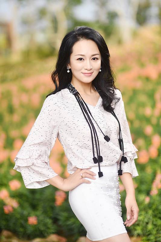 傅羽佳(2000年的《西游记后传》,用如今的审美来看,6位女主演谁最美?