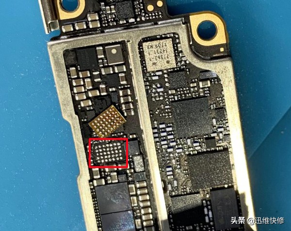 iPhone手机老是出现不定时重启太烦人，这样做就能彻底解决