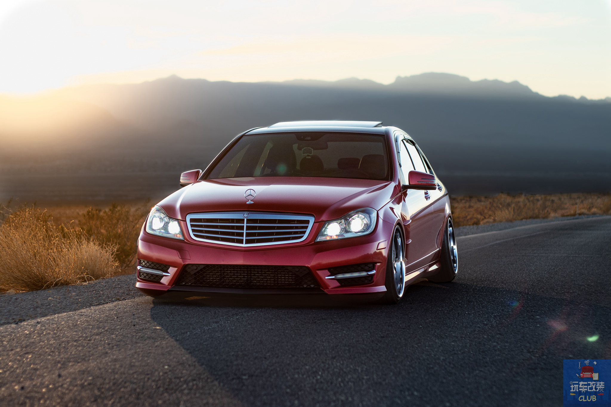 打造"vip风格"的奔驰c250,拥有无限的改装潜力!