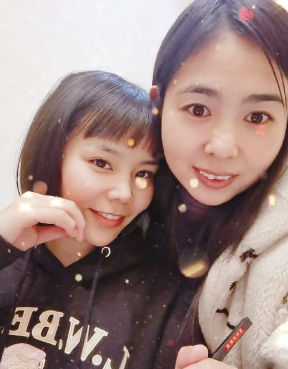 杜新枝大手笔！送熊磊珠宝首饰当生日礼物，网友们的评论真抢眼