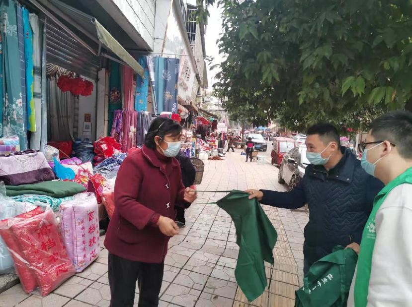 简阳市镇金镇积极开展垃圾分类系列宣传活动