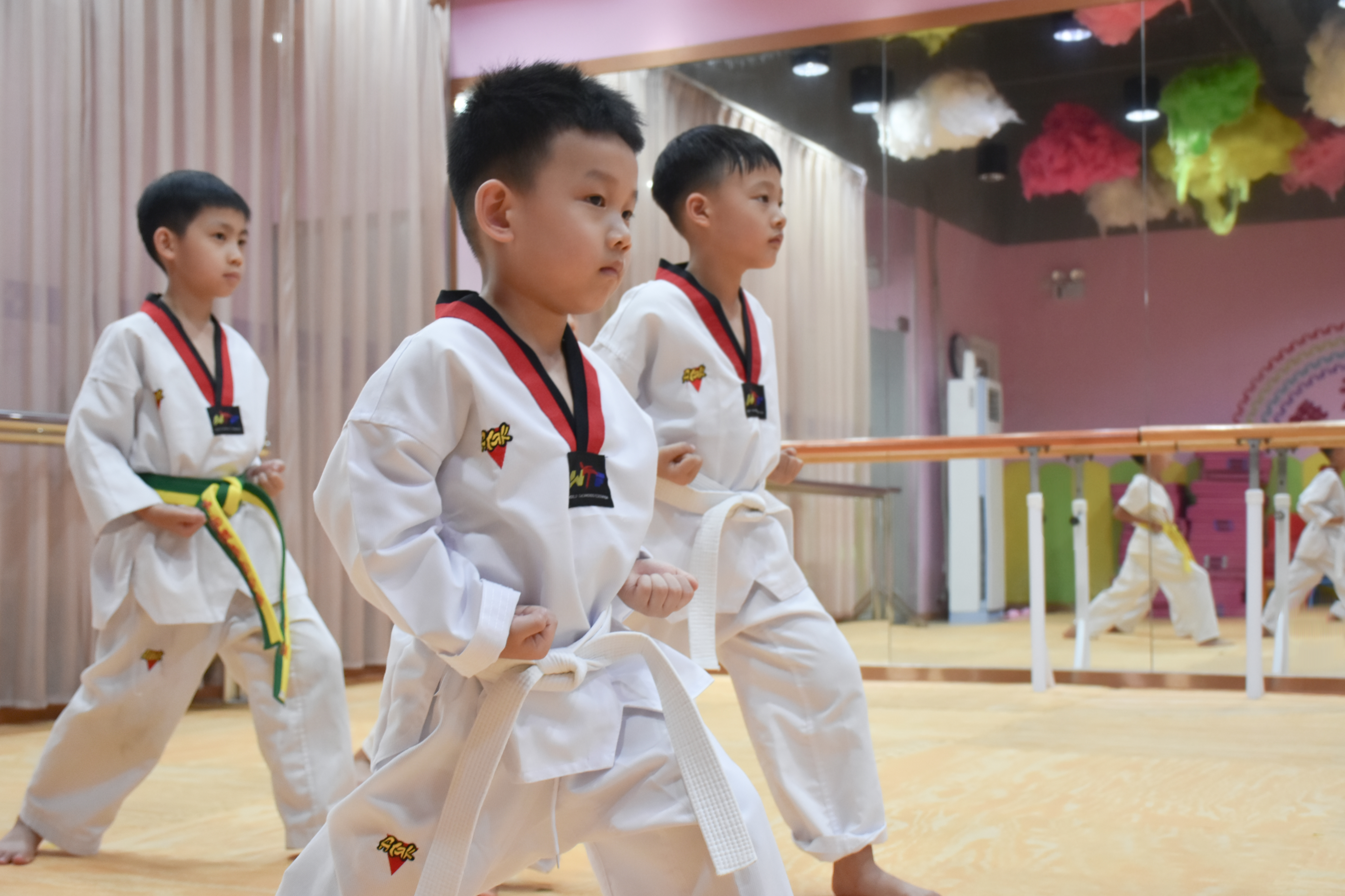 少儿跆拳道教什么？如何选择跆拳道机构呢？