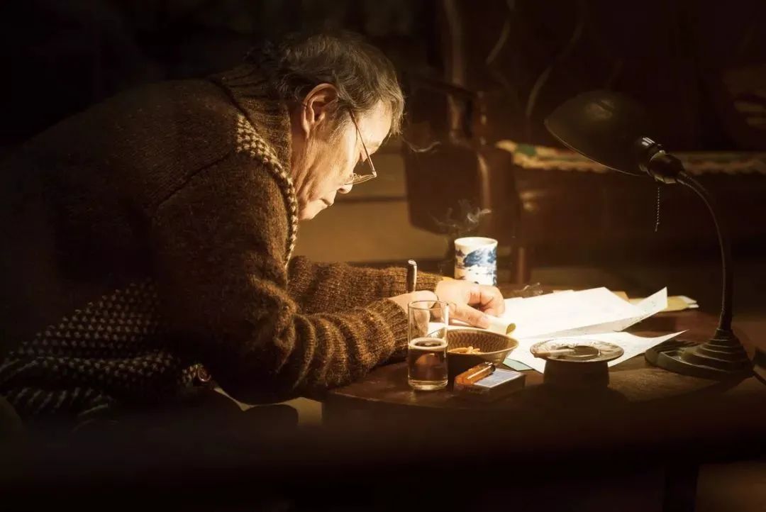 《解忧杂货铺》：真正的成熟，是做自己的摆渡人