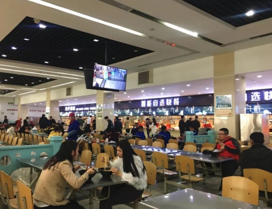 "清华大学"的食堂火了,顶级学府的食堂,也是实力与颜值并存