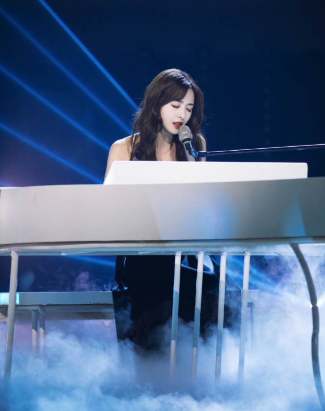 一首歌赚了19亿是谁15岁一首歌赚20亿31岁被误认德云社少奶奶张含韵