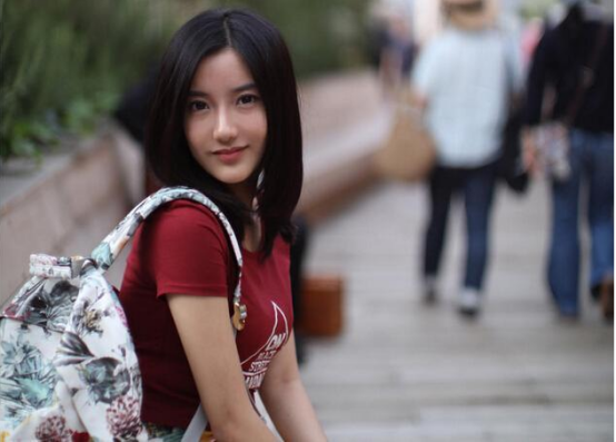 清华大学最美校花，高考“双料状元”，集美貌与才华于一身