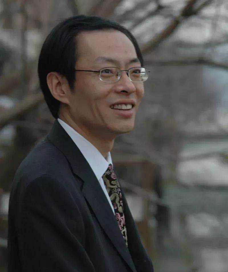 这个在日本定居的北京作家一生致力研究中日戏曲，为古老唤出生色