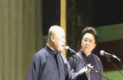 曹云金与郭德纲之争，“欺师灭祖”“靠徒敛财”10年恩怨谁错了