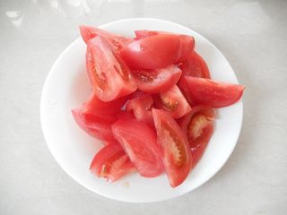西红柿鸡蛋汤，很多人都做错了，难怪不好喝！大厨：这样做才对