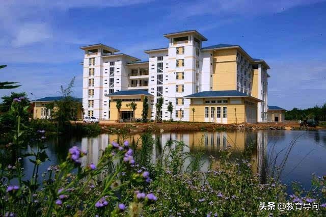 适合二本学生的5所师范类大学，发展前景好，就业不比一本差