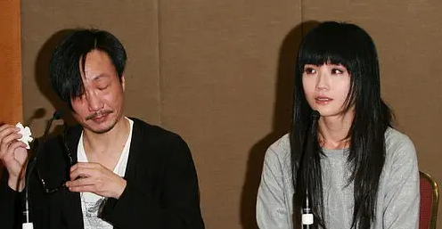 费尽心思挤进贵妇圈？钮钴禄·杨颖人脉不断升级，野心到底是啥？