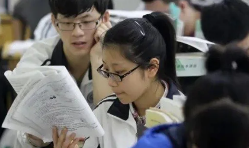 高考“取消一门学科”结果曝出，学生结果一致，答案和你想的不同