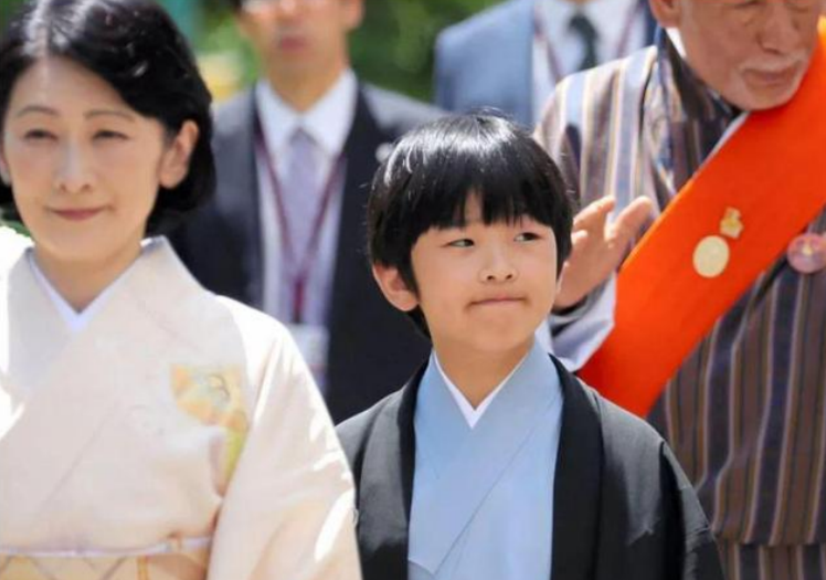 美智子：被婆婆良子高压统治41年，晚年化身恶婆婆，折磨儿媳雅子