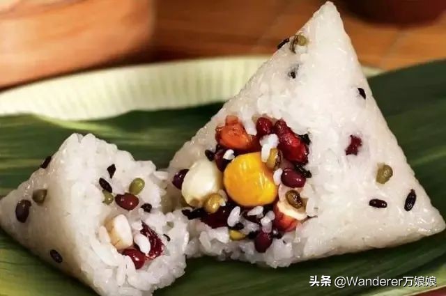 “端午节”用英语怎么说？是“Duanwu Festival”吗？