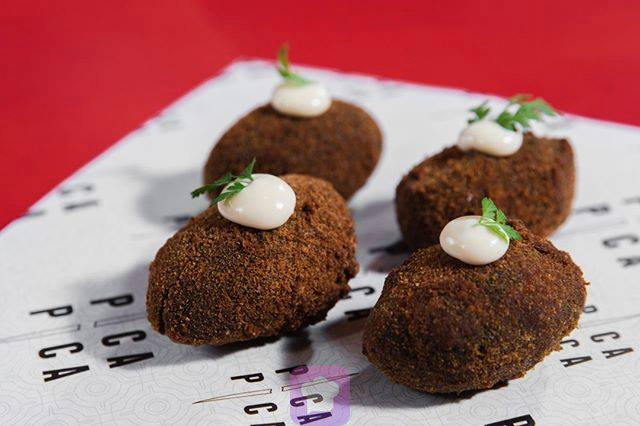 盘点香港各种便宜又大碗的美食，预算不够也可以吃到大满足