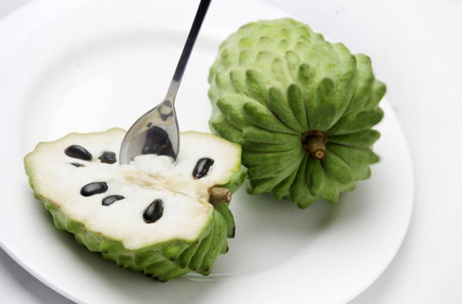 释迦果怎么吃?台湾释迦果最经典吃法介绍，最后一种让你意料不到