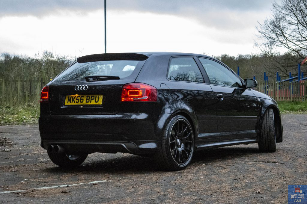 改装"黑武士"风格的2006款奥迪a3,打造奥迪"三不像"姿态!