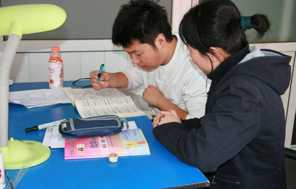 2021各省高考总人数高达1071万人，400分还能上本科吗？