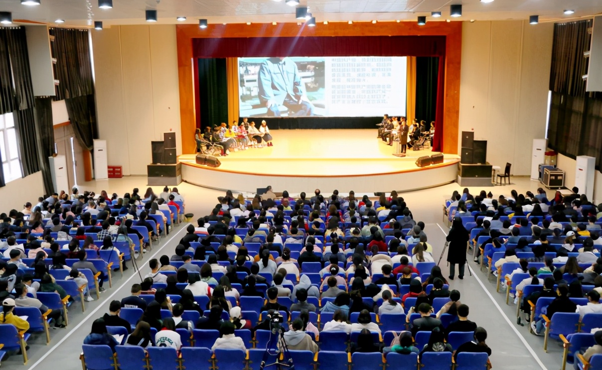 贵州工程应用技术学院运用“三个课堂”打造思政育人新平台