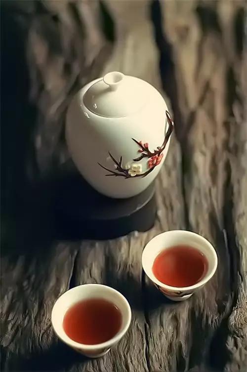 爱喝酒的请进！一起来说说酒。