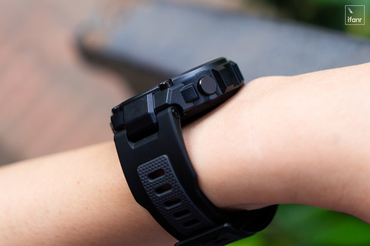 户外运动爱好者的装备清单里，有它的一席之地