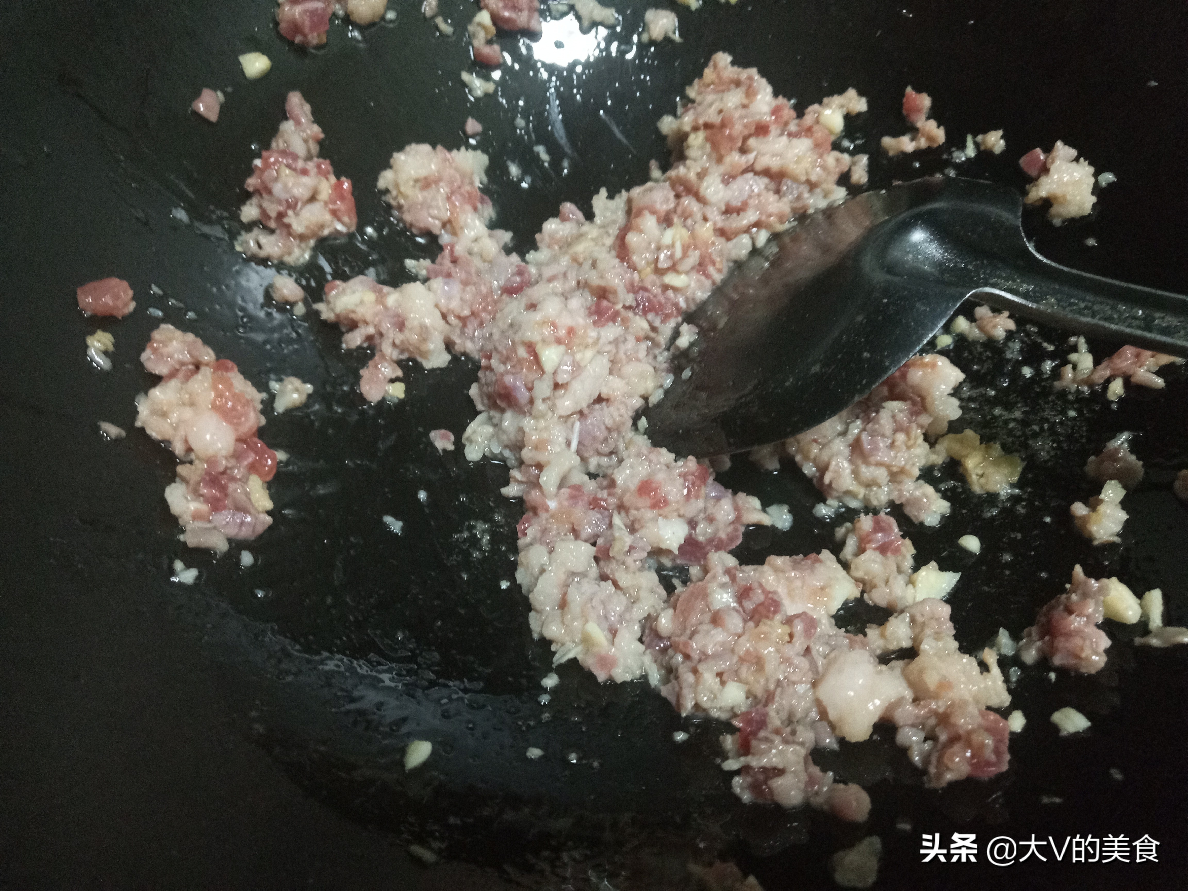 萝卜丝炒肉（分享炒萝卜丝炒肉的步骤和过程）