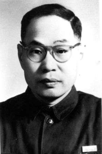 77年邓小平原计划准备一年再恢复高考，因何改变主意：不能再等了