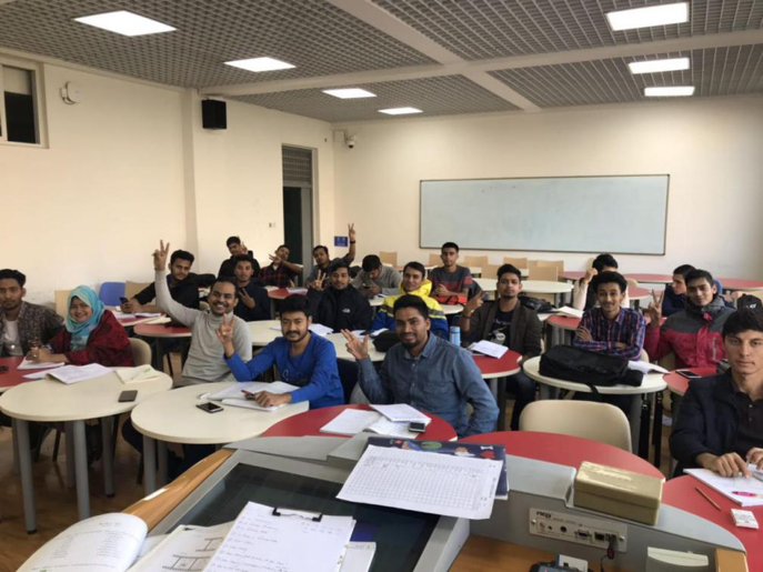 国务院批准！外国部长级、省长级官员密集到访四川这所高校！