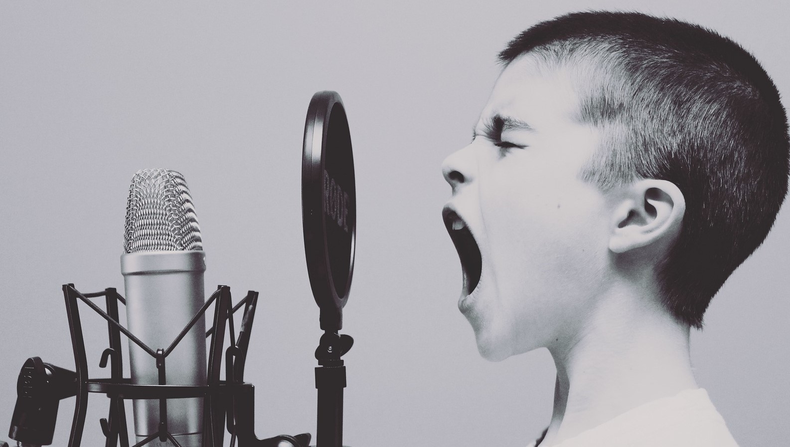 孩子喜欢尖叫的背后,往往出自6种动机,家长了解清楚更有助带娃