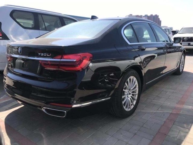 中东版宝马730li 实拍解析