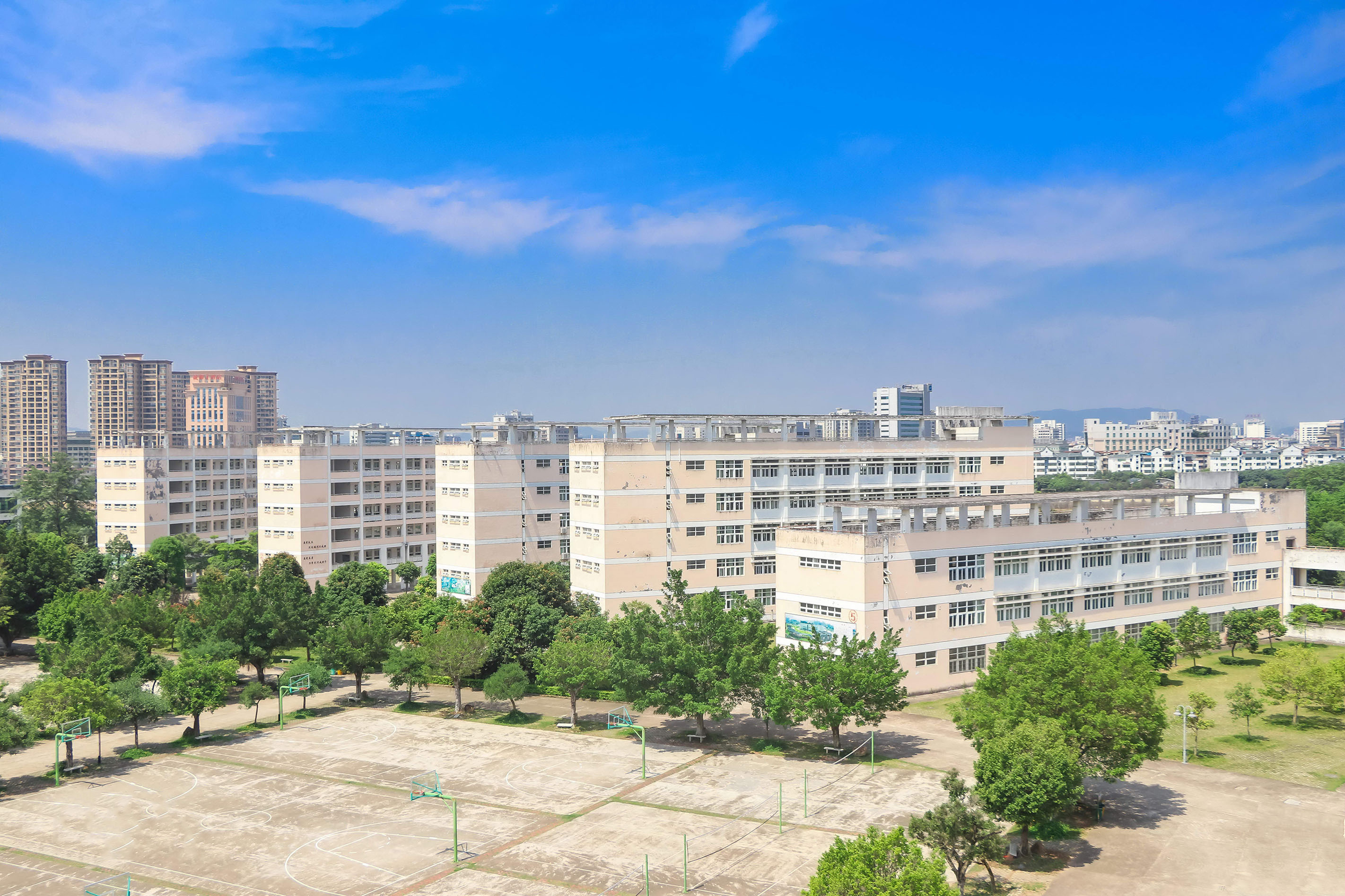 广东梅州五所好高中，2020高考喜报，兴宁一中各高考指标全面上扬