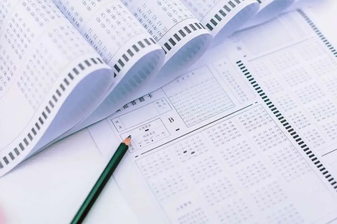 今年高考不分本一本二了吗？