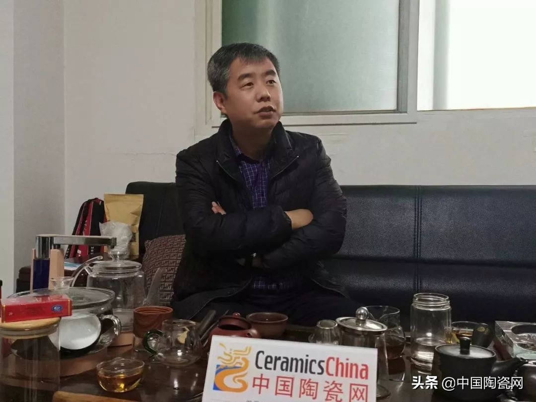 大板已进入低价模式？价格低至100元/片