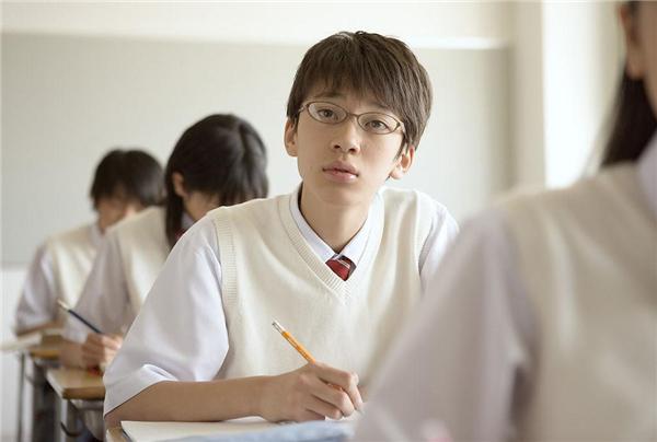 准备参加国考，动辄几万的辅导班要不要报？再纠结就来不及复习了