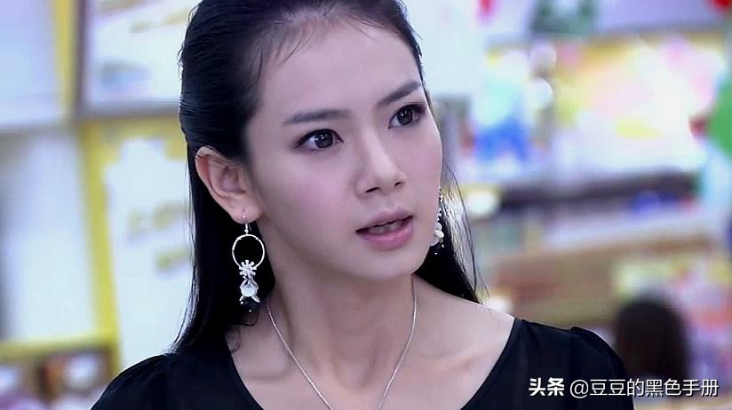 天府之地产美人！17位川渝女星，个个巧笑倩兮美目盼兮，貌若天仙