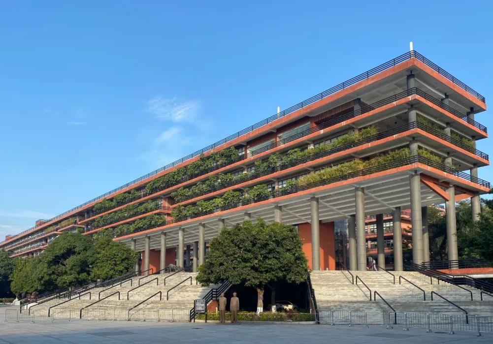 全国八大美院排名，这三所排名前三，广州美术学院排名第三