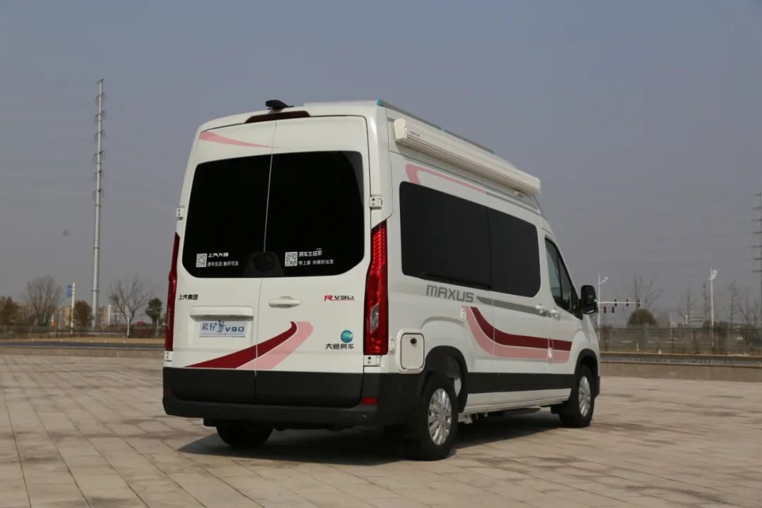 试乘试驾上汽大通MAXUS旅行家V90——原厂品质珠联璧合