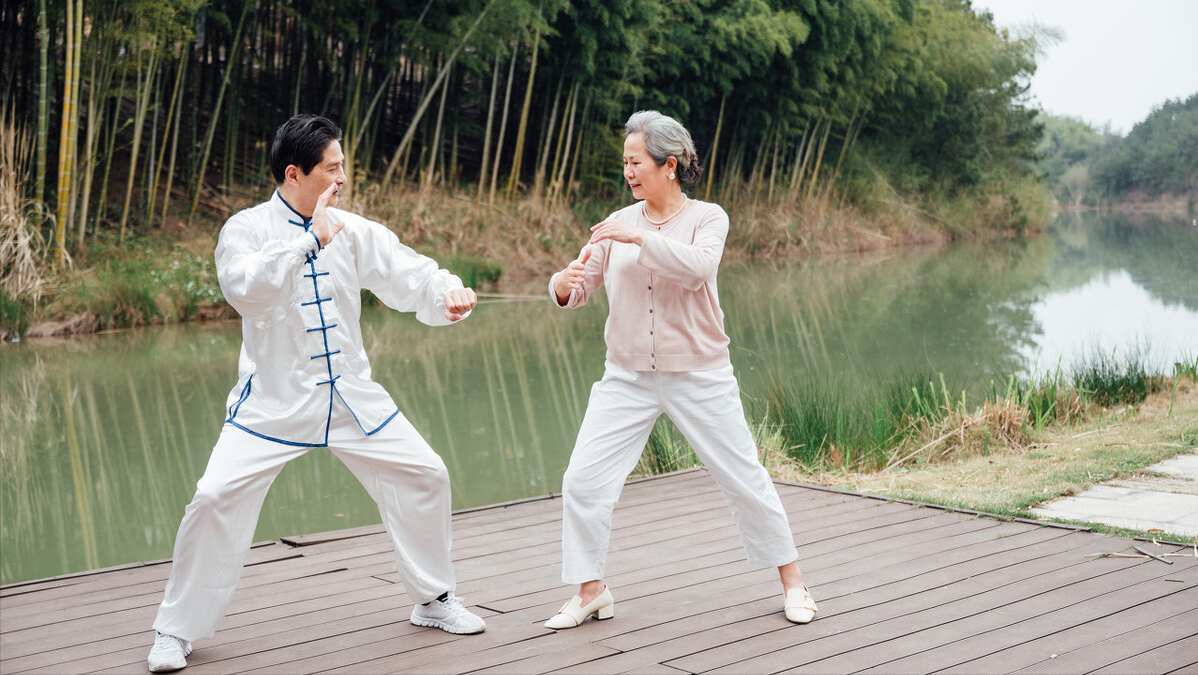 从跌倒到去世并不远，防跌倒的11个要点快告诉爸妈